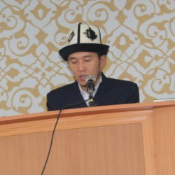 Нурбек кары Орунбаев: «Өзүңдө жок нерсени балаңа кантип үйрөтөсүң?..»