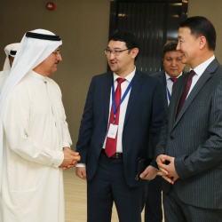 Вице-премьер-министр Замирбек Аскаров Бириккен Араб Эмираттарында жүрөт