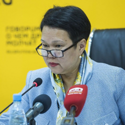 Бишкектин мектептери министрликтин буйругун "уруп" ойнобойт, себеби "авторитет" башка