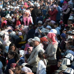 Абдыкадыр Орозбековдун мааракесине өкмөт бир тыйын бөлбөй, карапайым калк акча чогултту. Канчадан?..