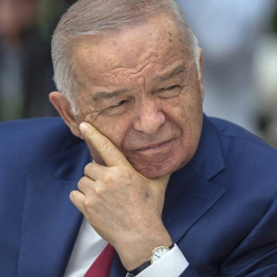 ФОТО - Ислам Каримовдун автоунааларынын сүрөттөрү жарыяланды