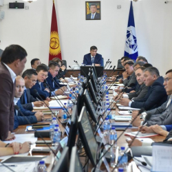 ФОТО+ВИДЕО – Бишкек мэри вице-мэрлерге нааразы