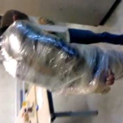 ФОТО - Таксисттин бети-башын скотчтоп, тоноп кетишкен