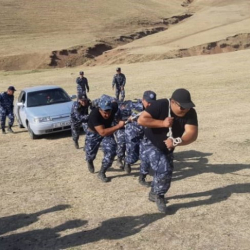 Жалал-Абад милиционерлери марш-бросок жасашты