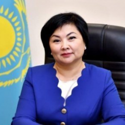 Казакстандын вице-премьери 100 000 сомдон ашык айлык алаарын жарыялады. Бизде канча алышат?