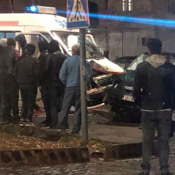 “Тез жардам” унаасы кырсыкка кабылды