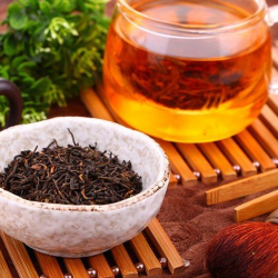 Көк чай менен кара чайдын канчалык айырмасы бар?