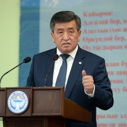 ФОТО - Президент Жээнбеков "понт" дегенди билбейт экен
