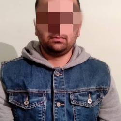 Ири өлчөмдөгү гашиш ташыган адам кармалды