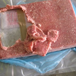 Фаршка ороп баңги зат ташып жүрүшкөн