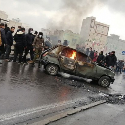 АКШ Иран элинин мүдөөсүн колдойт