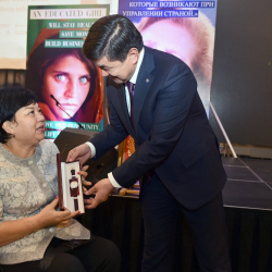 Абылгазиев: Өкмөт ишкер айымдарды ар дайым колдойт