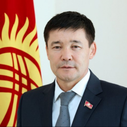 Таалайбек Масабиров, ЖК депутаты: "Букмекерлер ачылып, казинолор азыр деле иштеп атышат"