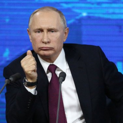 Путиндин “аялын” Кремлге киргизбей коюшту