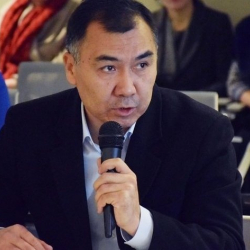 Равшан Жээнбеков Кытайга "агент" болгонун батыш билеби?