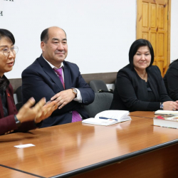 ФОТО - Орус тили жана адабияты мугалимдеринин сынагы өтөт. Мыктылары Москвага барат