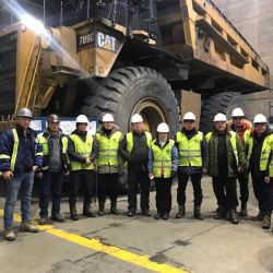 "Кыргыз көмүр" Кумтөрдөн техника алат 