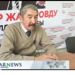 ВИДЕО – Медет Омошович: “Баардык саясатчыларга колдонулган мунапыс жалгыз Садыр Жапаровго колдонулбай жатат” 