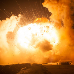 Афганистанда  80ден ашык жүргүнчүсү бар учак кыйрады