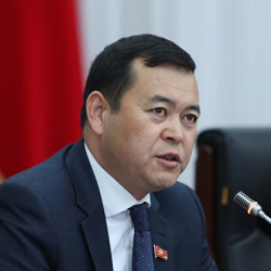 Бакиров кошоматчылык жактан Сайдулладан ашып баратабы?!