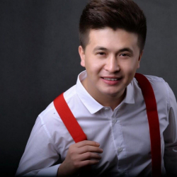 Нурмат Садыров: Апамды Меккеге алып жөнөдүм