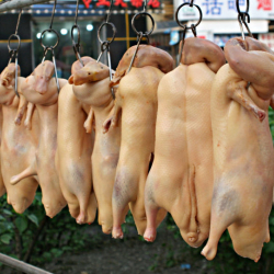 Азербайджан отказывается от китайских продуктов