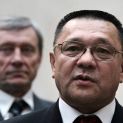 Кеңешбек Дүйшөбаев: 