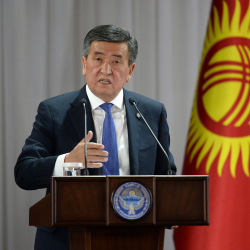 Президент Сооронбай Жээнбеков санариптештирүү саясатынын алгачкы жетишкендиктерин атады