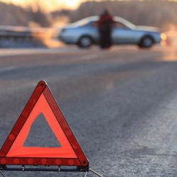 Кочкордо эки унаа кагышып кетти. Жабыркагандар бар