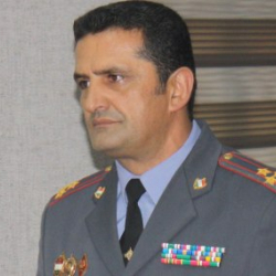 ВИДЕО - Баткенди талашкан генерал Абдулло Навджувонов “наркобарон” экени айтылууда