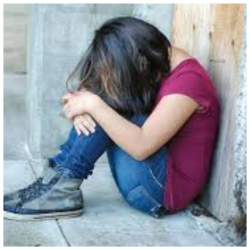 Майып кызды айылдаштары зордукташкан