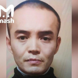 Россияда Садыр Жапаровдун боштондугун талап кылып, митингге чыккан кыргыз жаранынын оозун тигип кетиштиби?