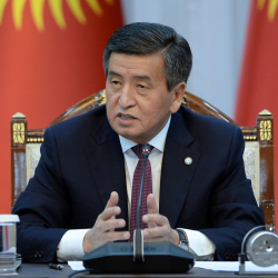 Президент: Латын арибине өтүү муктаждыгы жок, латын арибине өтпөгөнүбүз туура чечим болгон