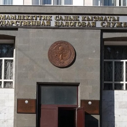 Өлкөнүн күрөө тамырындай кызмат. Бюджет толбосо, кайдан курсак тоёт?