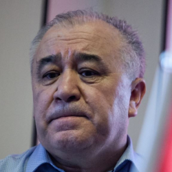 Текебаев бийлик, байлык көксөгөн саясый кызыкчылыктардын, интригалардын айлампасынан...