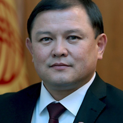 Дастанбек Жумабеков 8-март – Аялдардын эл аралык күнү менен куттуктады