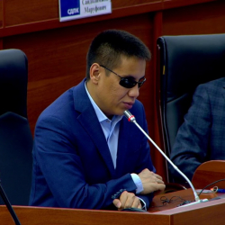 Жесткость в отношениях с Россией защитит КР от коронавируса?