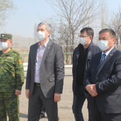 Акрам Мадумаров «Кызыл-Кыя - автожол», «Кадамжай-автожол», «Кызыл-Бел – автожол» көзөмөл-өткөрүү жайларын текшерди