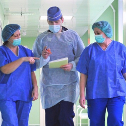 СҮРӨТ-Коронавирус жуктуруп алган медайым өз жанын кыйды