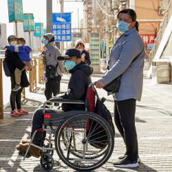 СҮРӨТ - Кытайда коронавирустан айыга элек дагы канча адам бар экени айтылды