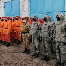 СҮРӨТ - Алтынбек Сулайманов ӨКМга жана муктаж үй-бүлөлөргө гуманитардык жардам көрсөттү