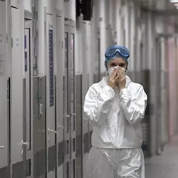 Нурболот Үсөнбаев: Кыргызстанда коронавирус инфекциясынын үчүнчү толкуну болуп жатат