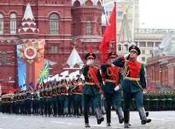 Путин отложил юбилейный Парад Победы