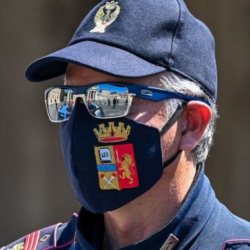 ФОТО - Коронавирус: в Италии и США ослабляют карантин, заболевших почти три миллиона