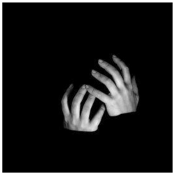 Кыргызстанда окуучу кыз апасын өлтүрүп алды