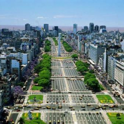 Аргентинцы выступили против освобождения заключенных из-за COVID-19