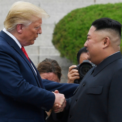 ВИДЕО - Дональд Трамп заявил, что рад возвращению Ким Чен Ына