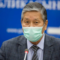Кыргыз вирусологу өлкөдө коронавирустун качан токтоорун айтты