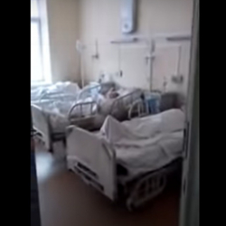 ВИДЕО- Коронавируска чалдыккан бейтап тасма аркылуу оор абалда 