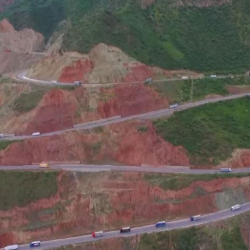 Тажикстанда селден жабыркаган тургундар жол тосушту